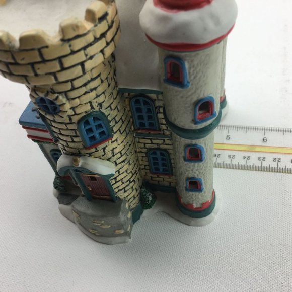 Lemax Christmas Holiday Village Toy Castle Store Building 2001 - Picture 11 of 12